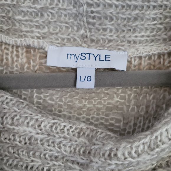 Tunic style sweater (L) - Picture 3 of 3